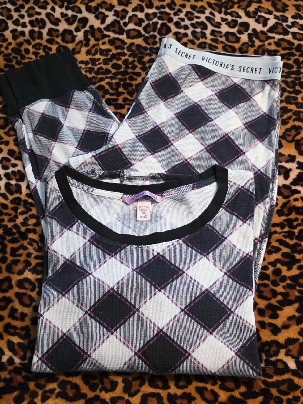 Victoria's Secret 2 Piece Pajama Set XL